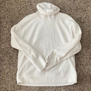 Fleece pullover